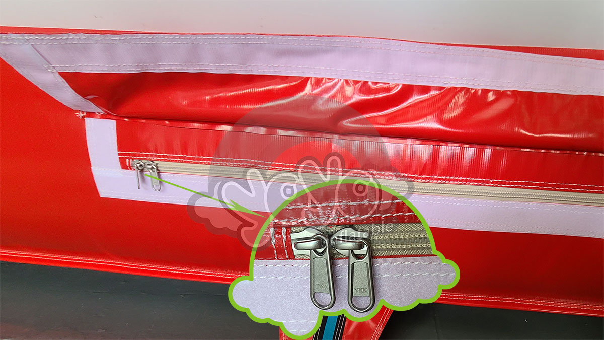 high-quality YKK zipper and velcro of Yoyo Inflatable's product